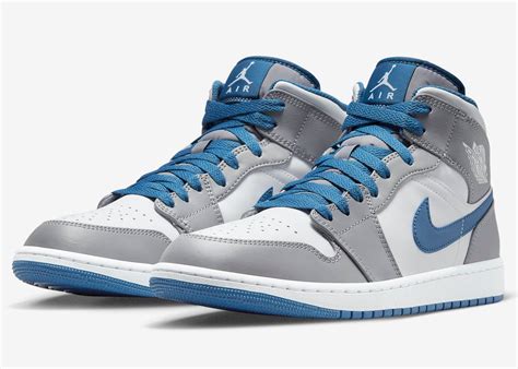 jordan 1 true blue price.